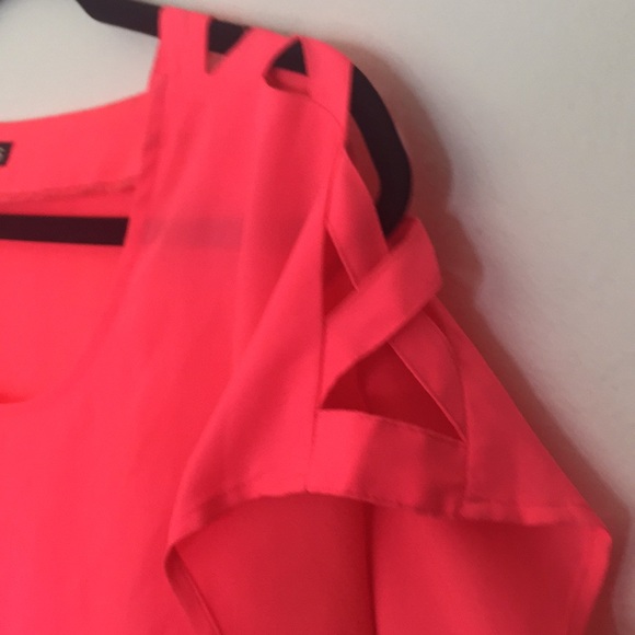 Blouse - Picture 3 of 5